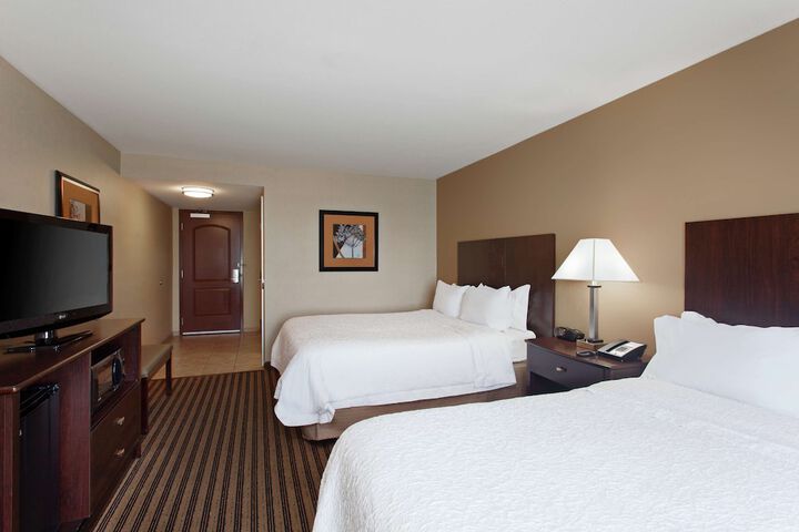 Hampton Inn & Suites Fresno-Northwest