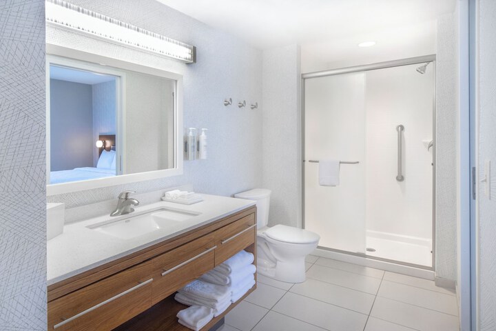 Home2 Suites by Hilton Saratoga / Malta