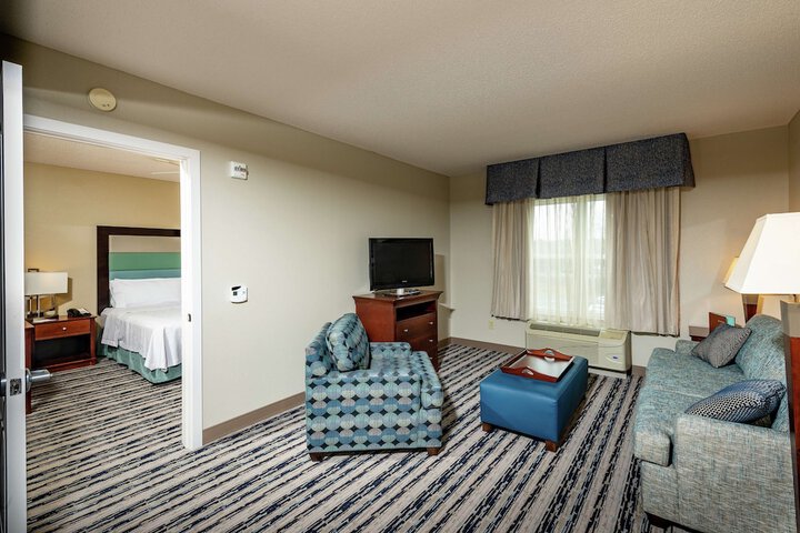 Room 9 of 26
