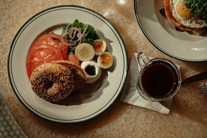Breakfast/Coffee Service 84 of 107