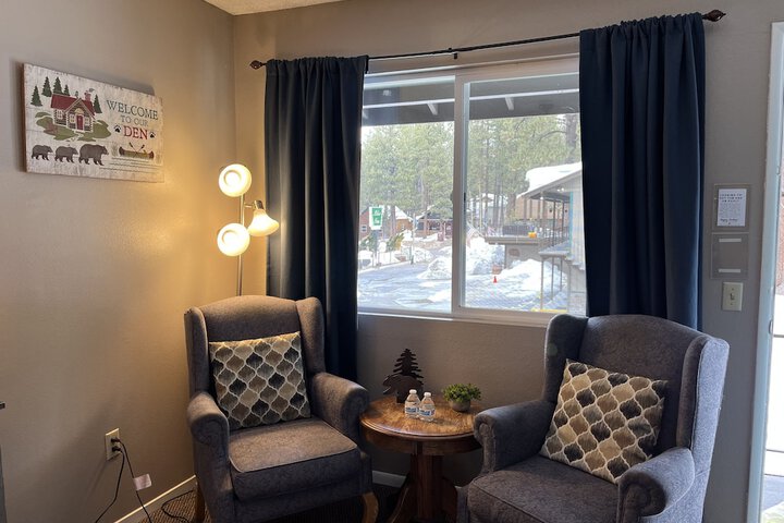 Room 40 of 68