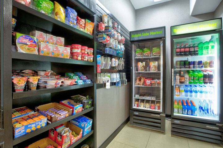 La Quinta Inn & Suites by Wyndham Little Rock - Bryant