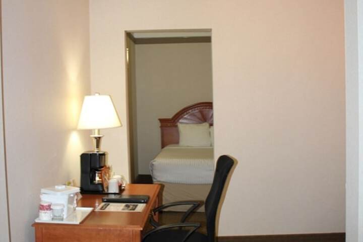 Room 43 of 61