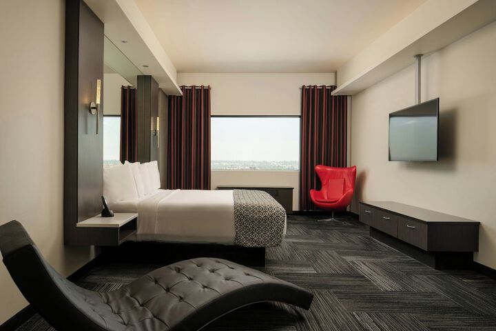 Room 39 of 92