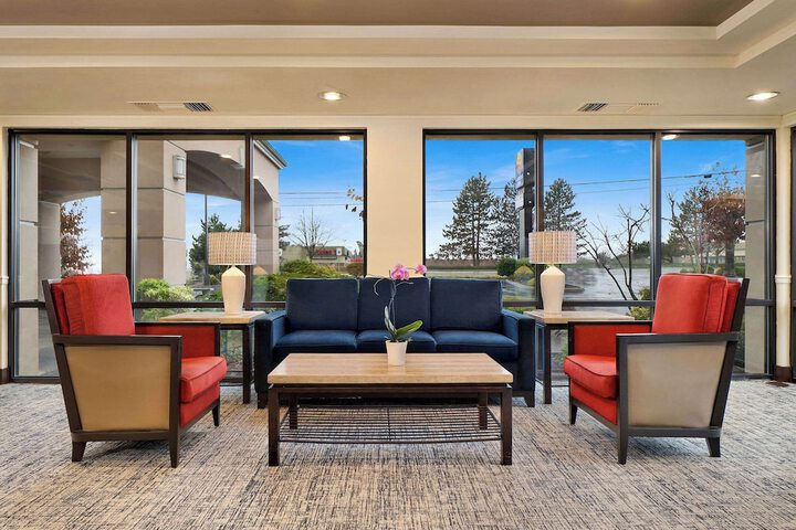 Hotel Interior 11 of 83