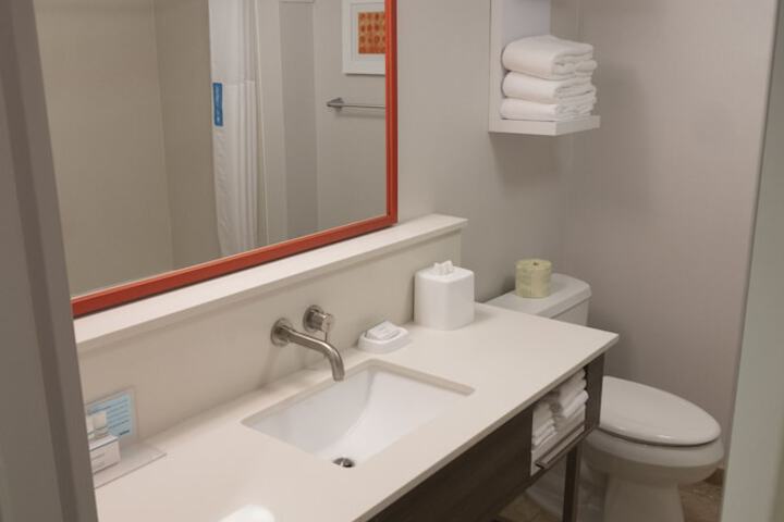 Room 20 of 39