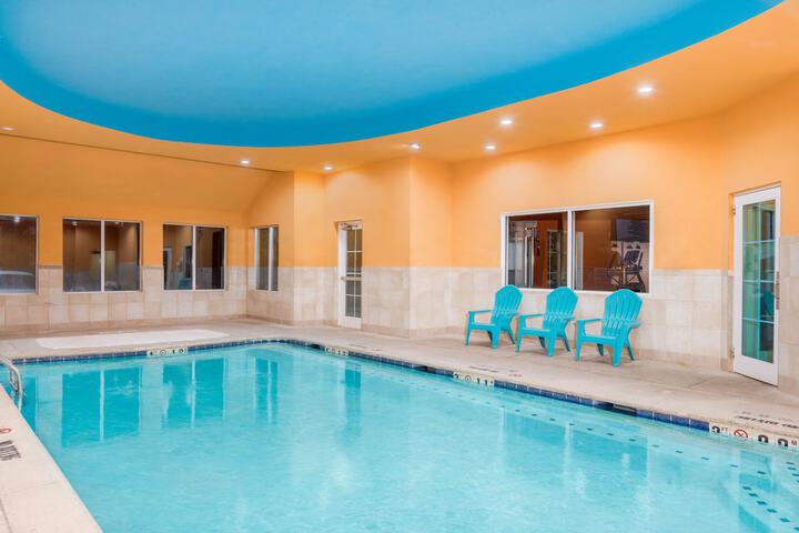 Pool 4 of 38