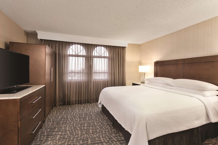 Room 31 of 53