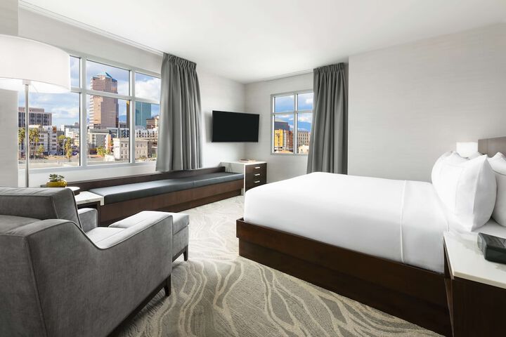 Room 55 of 106