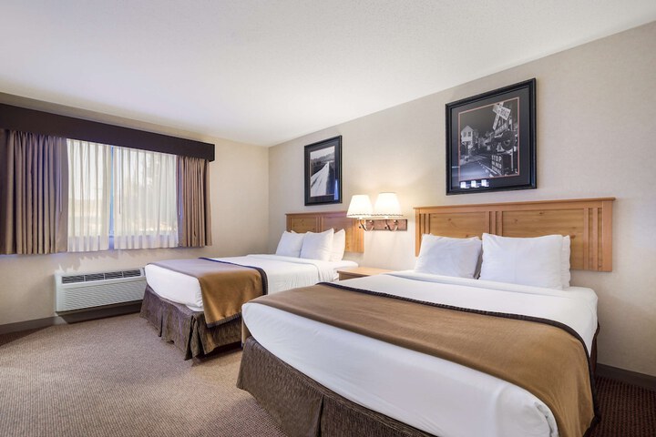 Room 22 of 53