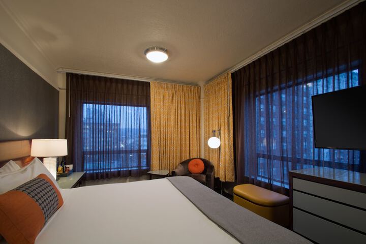 Room 41 of 67