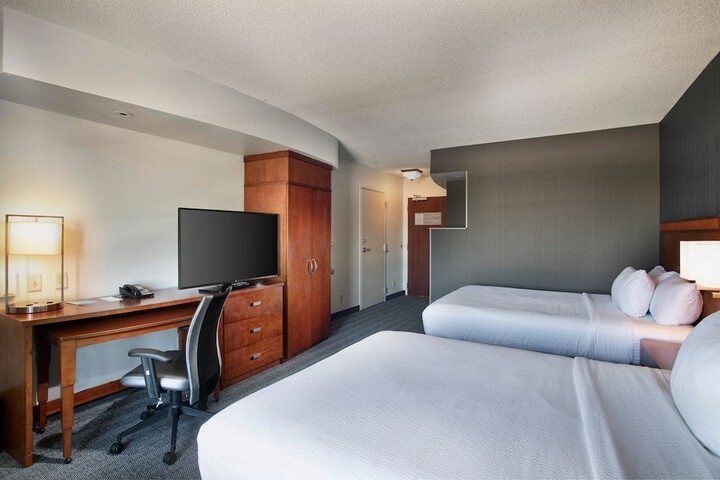 Courtyard by Marriott Collierville
