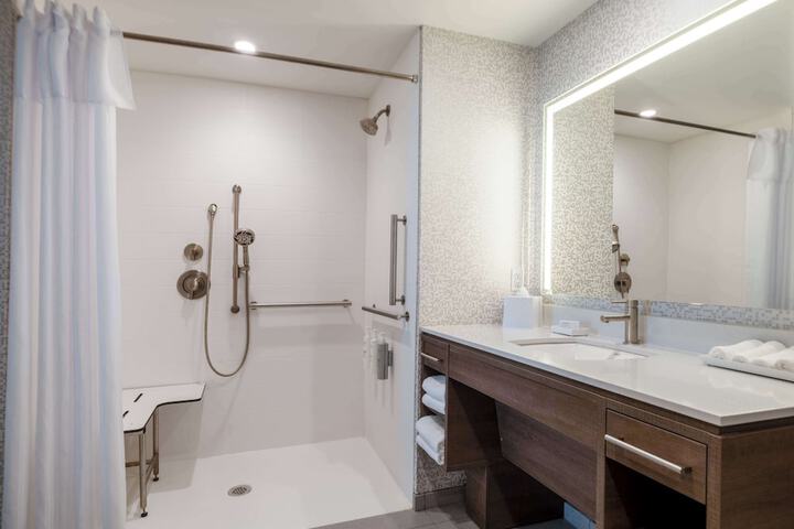 Home2 Suites by Hilton Santa Rosa Beach