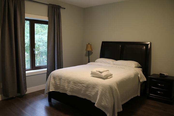 Room 17 of 34