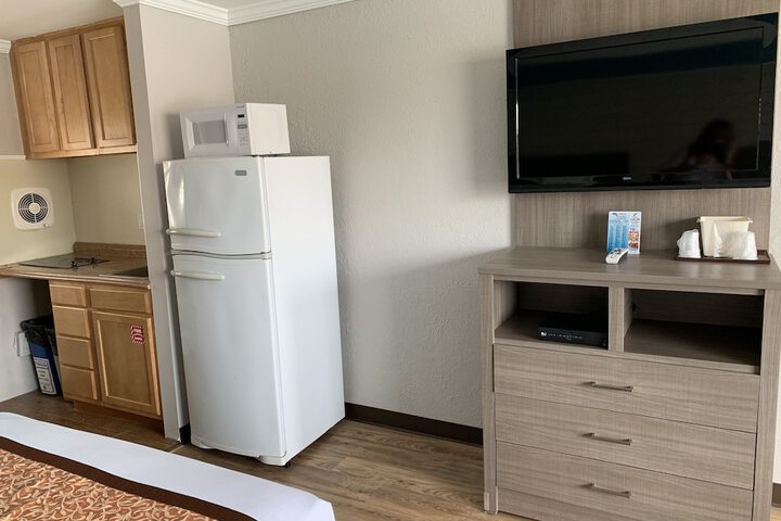 Room 18 of 30