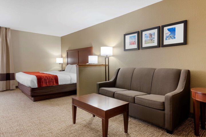 Room 18 of 44