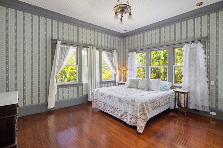 Room 7 of 21