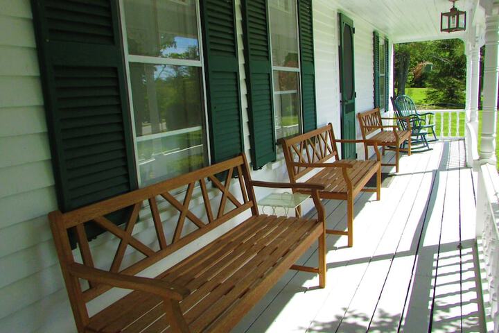 Center Lovell Inn