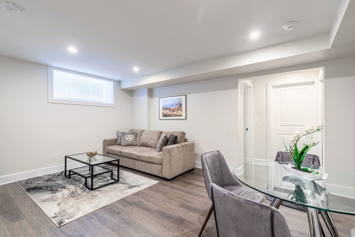 GLOBALSTAY. Luxury Rideau Apartments