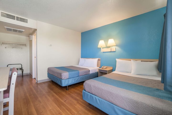 Room 34 of 36