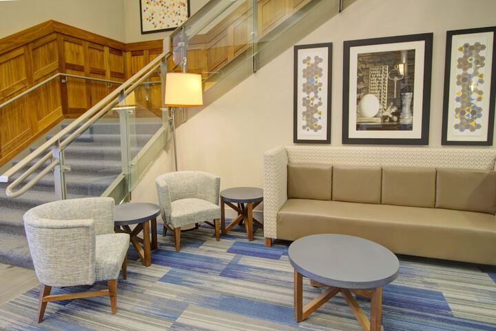 Hotel 4 of 85