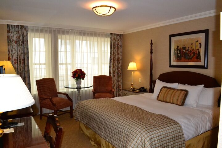 Room 32 of 56