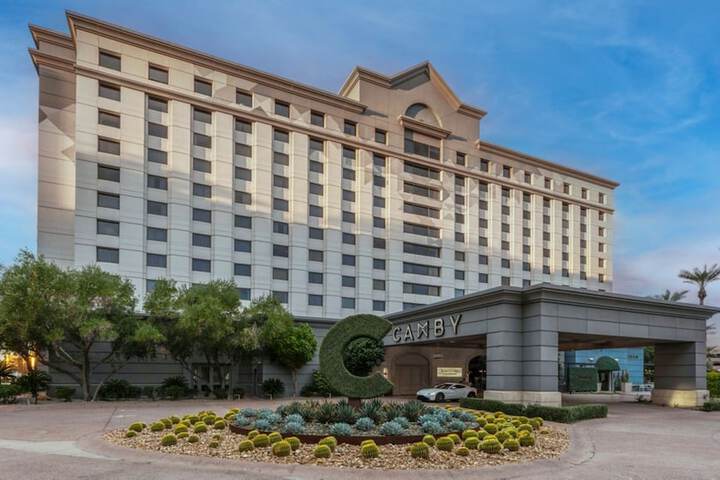 Hotel 3 of 70