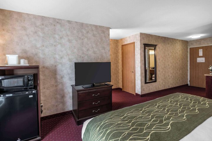Room 21 of 39