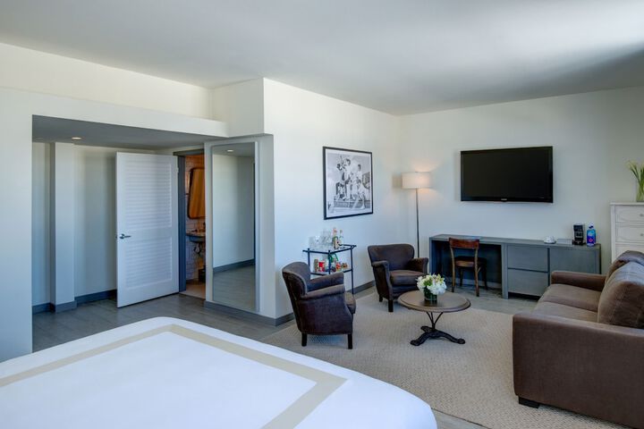 Room 18 of 55