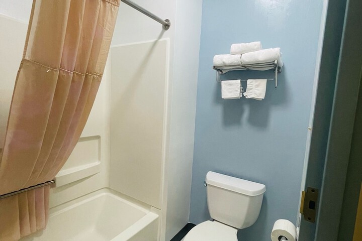Grand Vista Hotel and Suites