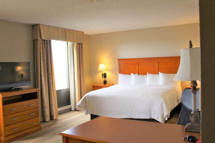 Room 46 of 62