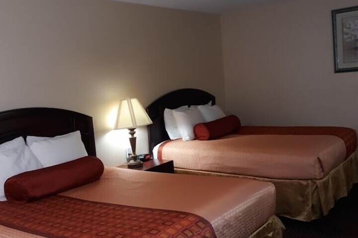 Room 10 of 24