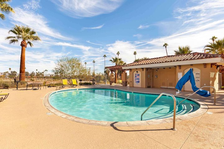 Pool 5 of 33