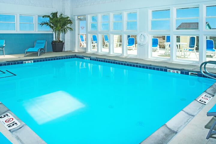 Holiday Inn Express Nags Head Oceanfront by IHG