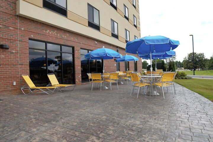 Fairfield Inn & Suites Dunn I-95