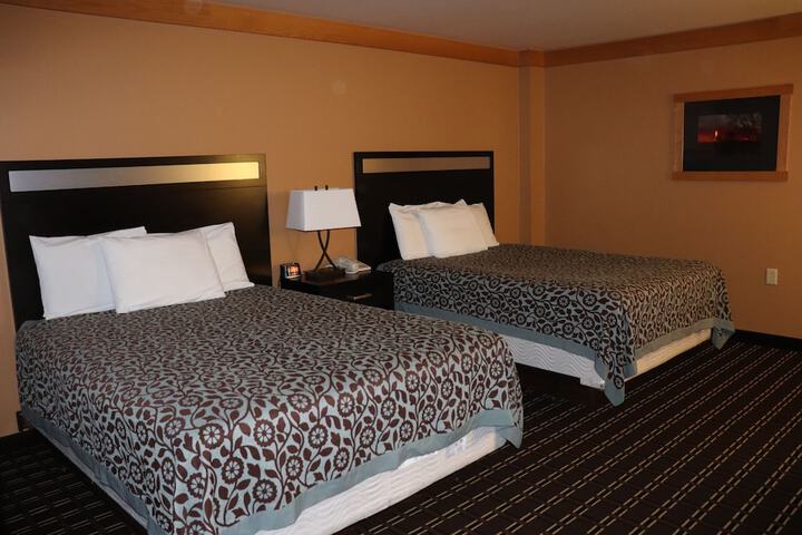 Room 9 of 26