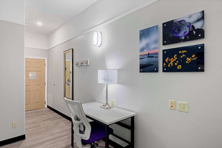 Room 90 of 115