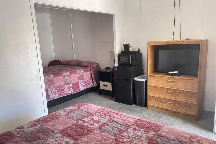El Portal Motel