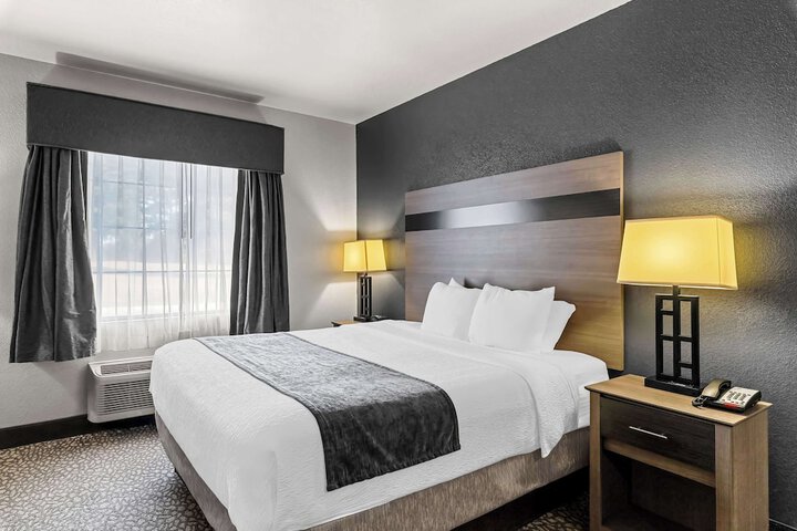 Best Western Sherwood Inn & Suites
