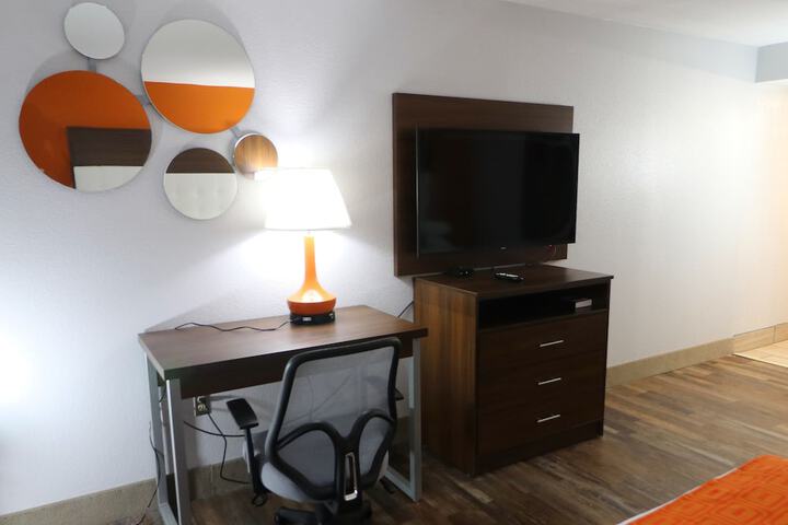 Room 19 of 31