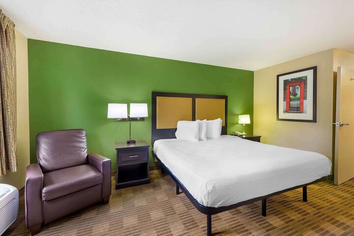 Room 22 of 26