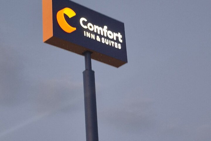 Comfort Inn & Suites Miami - Route 66