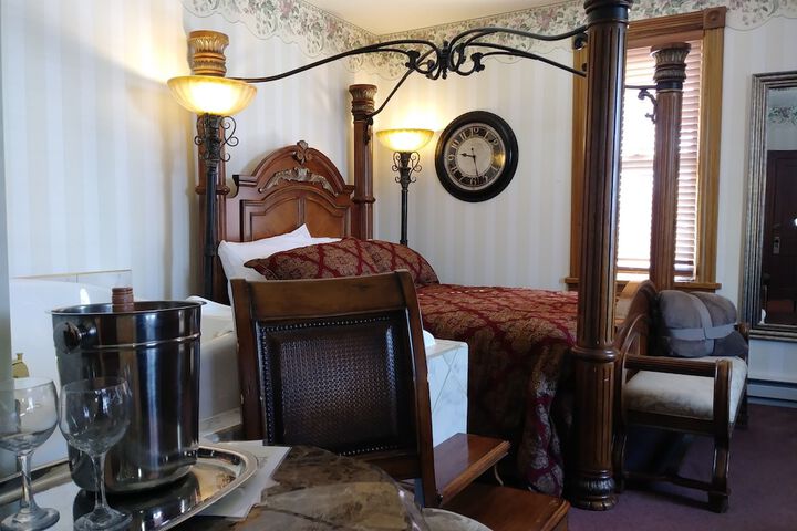 Room 31 of 60