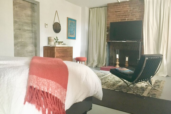 Room 22 of 133