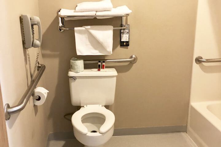 Room 14 of 29