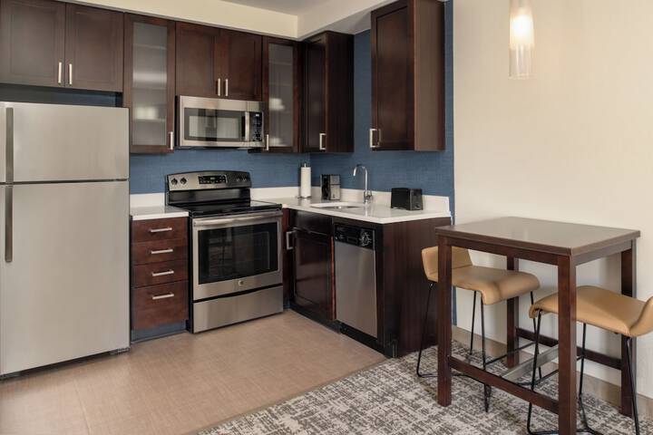 Residence Inn by Marriott Houston City Place