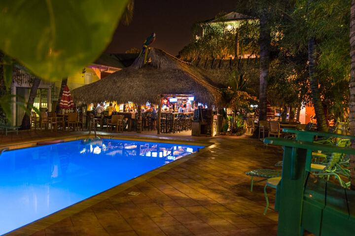 Pool 6 of 75