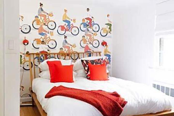 The Norsdale plus CMYK Motel on 10 acres in Phoenicia