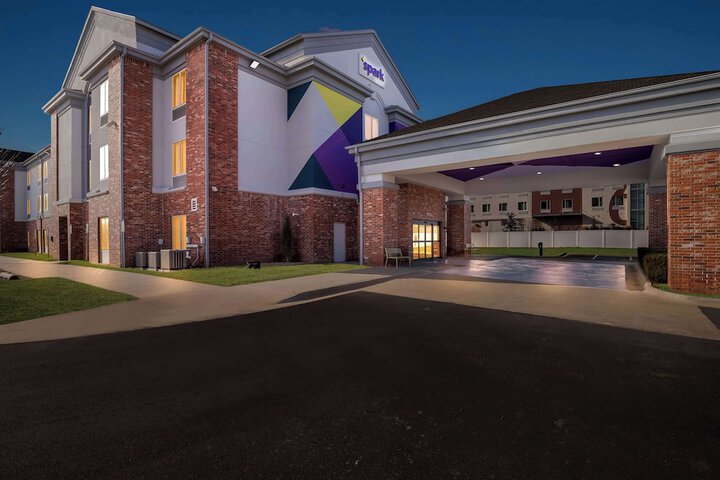 Spark by Hilton Catoosa