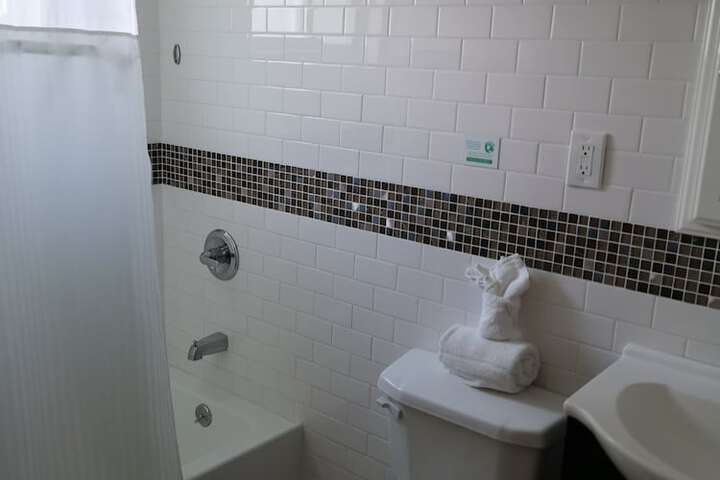 Room 22 of 54